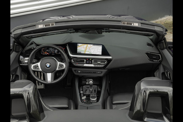 BMW Z4 Roadster sDrive20i M-Sport - Manual - M-Zetels - Harman Kardon - Stoelverwarming