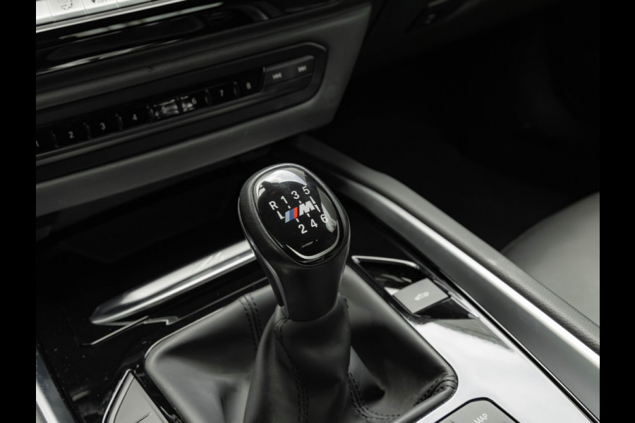 BMW Z4 Roadster sDrive20i M-Sport - Manual - M-Zetels - Harman Kardon - Stoelverwarming