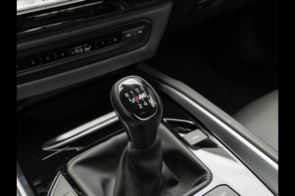 BMW Z4 Roadster sDrive20i M-Sport - Manual - M-Zetels - Harman Kardon - Stoelverwarming