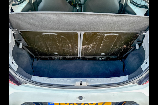 Toyota Aygo 1.0 VVT-i x-play | Camera | Prijs Rijklaar!!