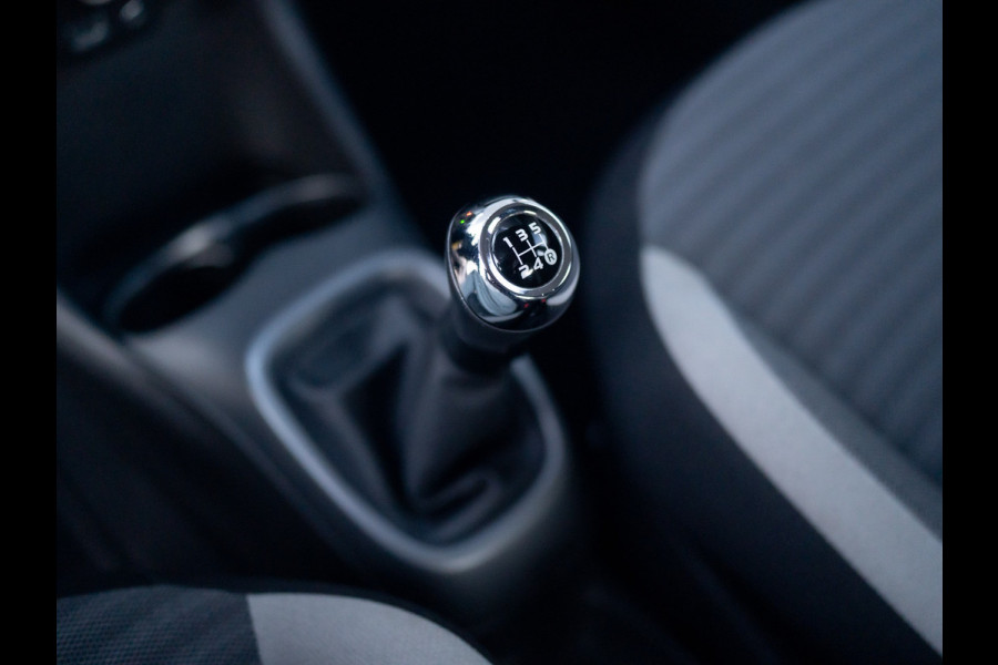 Toyota Aygo 1.0 VVT-i x-play | Camera | Prijs Rijklaar!!