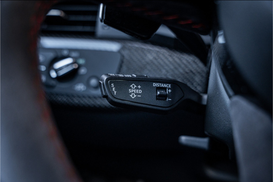 Audi RS4 Avant 2.9 TFSI quattro - Panorama | B&O | Carbon | Alcantara | Massage  | Memory