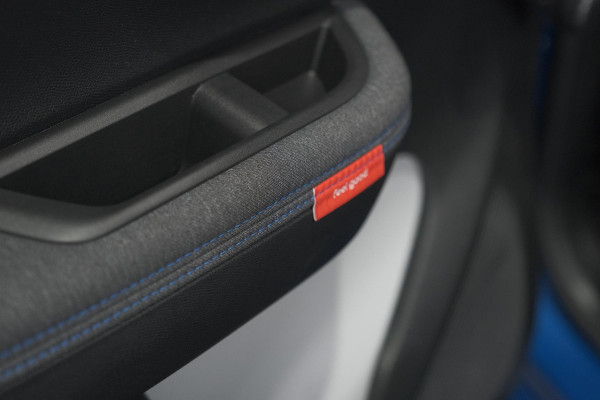 Citroën C3 1.2 Turbo 100pk Plus | Nieuw Model | Apple Carplay | Parkeersensoren