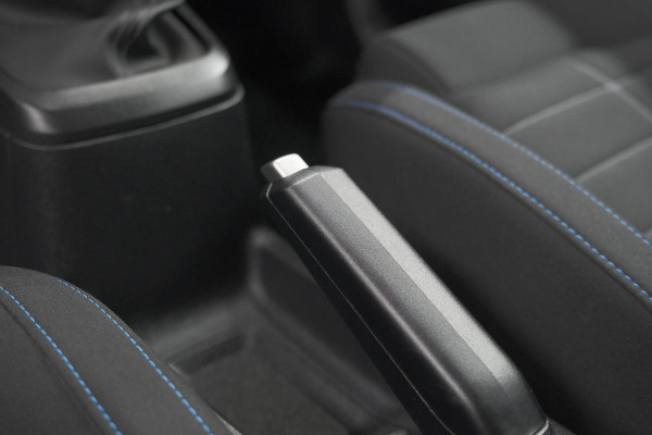 Citroën C3 1.2 Turbo 100pk Plus | Nieuw Model | Apple Carplay | Parkeersensoren