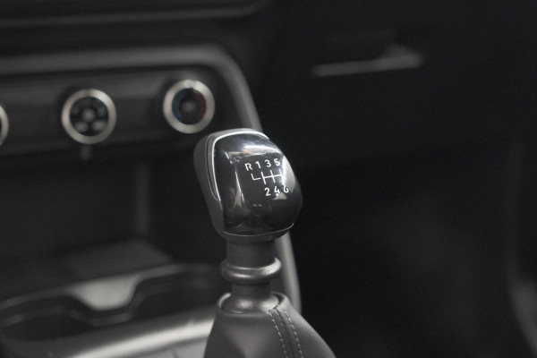 Citroën C3 1.2 Turbo 100pk Plus | Nieuw Model | Apple Carplay | Parkeersensoren