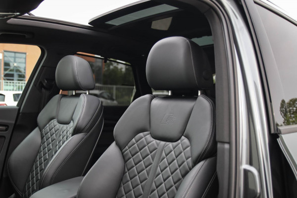 Audi Q5 50 TFSI e Quattro Competition Pro Line S S-Line 299pk Automaat! Kuipstoelen|Panoramadak|Virtual Cockpit|Camera|HUD|22inch