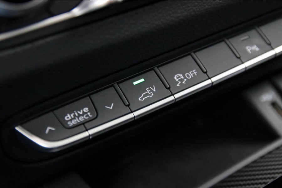 Audi Q5 50 TFSI e Quattro Competition Pro Line S S-Line 299pk Automaat! Kuipstoelen|Panoramadak|Virtual Cockpit|Camera|HUD|22inch