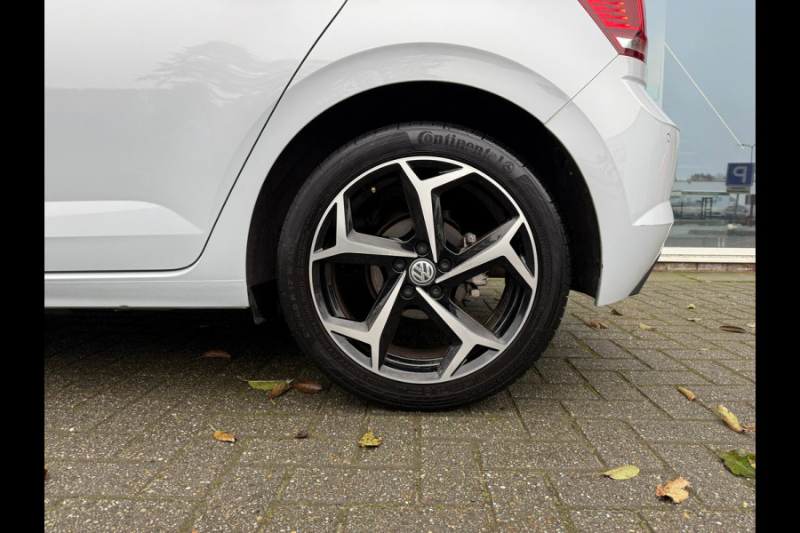 Volkswagen Polo 1.0 TSI 116pk Beats - Pano/schuifdak - LED - Navi - Climate - Org.NL