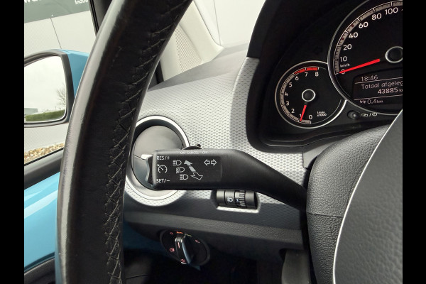 Volkswagen up! 1.0 Active 65pk | Cruise | Camera