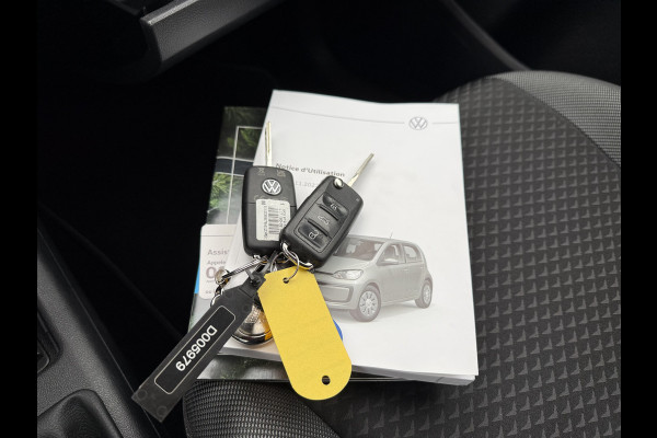 Volkswagen up! 1.0 Active 65pk | Cruise | Camera