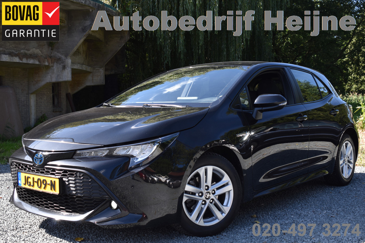 Toyota Corolla 1.8 HYBRID AUT. DYNAMIC NAVI/CAMERA/CARPLAY