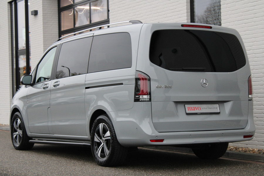 Mercedes-Benz Eqv 300 L2 / New Model / 6-Persoons / Standkachel / Distronic / Camera / Led / NIEUWSTAAT