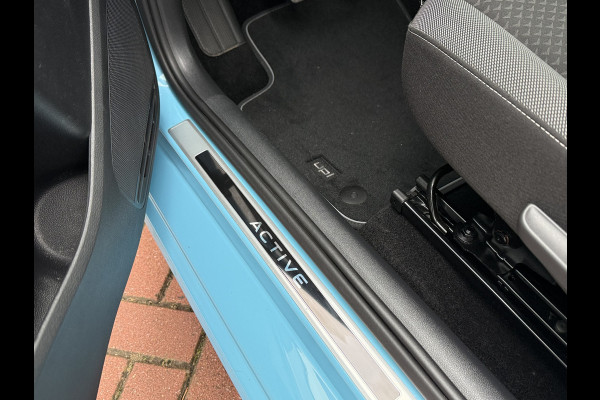 Volkswagen up! 1.0 Active 65pk | Cruise | Camera