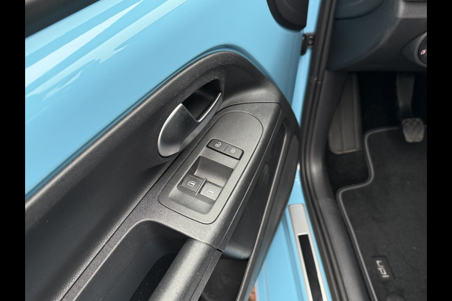 Volkswagen up! 1.0 Active 65pk | Cruise | Camera