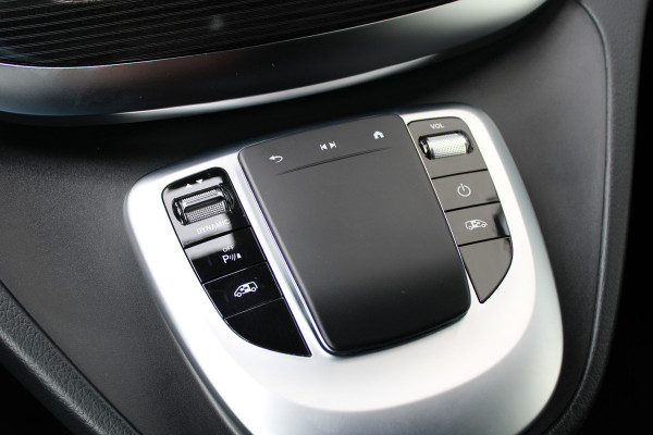 Mercedes-Benz Eqv 300 / Lang / AMG / Leer / Camera / Burmester / Leer / 7-persoons / 2x Elec Schuifdeur / Nette Staat