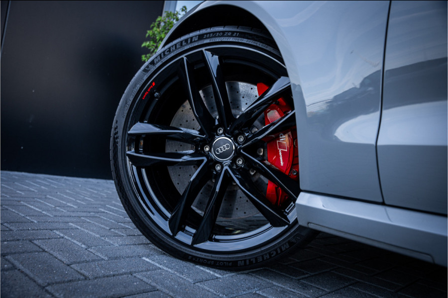 Audi RS6 Avant C7.5 4.0 TFSI quattro performance Pro Line Plus - Keramisch | Panorama | B&O | Memory | HUD