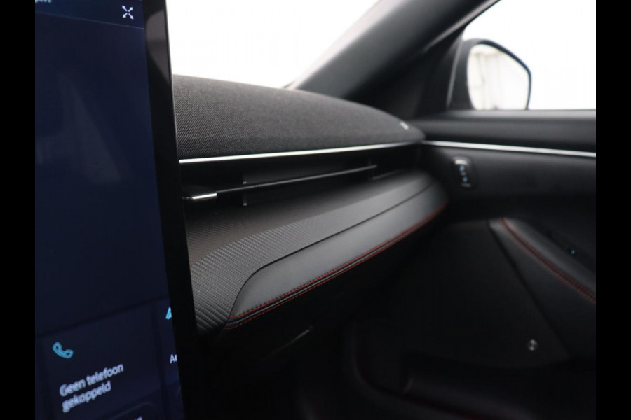 Ford Mustang Mach-E AWD 75 kWh | Panoramadak | 360 Camera | Leder | Stoelverwarming | Adaptive cruise | Carplay | Park Assist | Navigatie | Full LED | B&O Sound