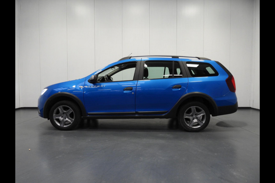 Dacia Logan MCV 0.9 TCe Stepway NAVI/CAMERA/AIRCO/CRUISE/16"LMV!