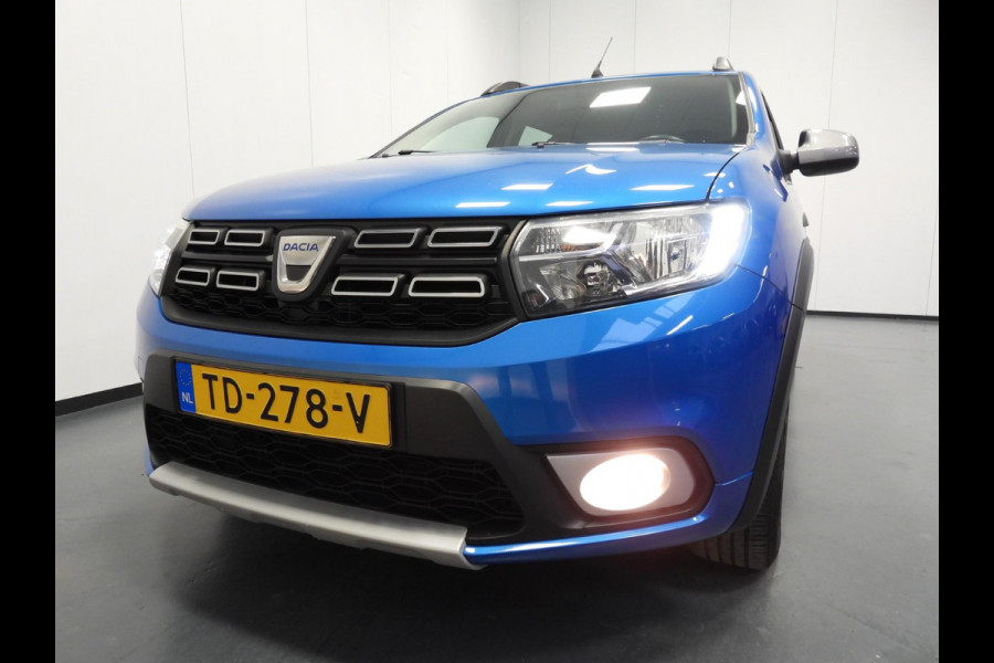 Dacia Logan MCV 0.9 TCe Stepway NAVI/CAMERA/AIRCO/CRUISE/16"LMV!