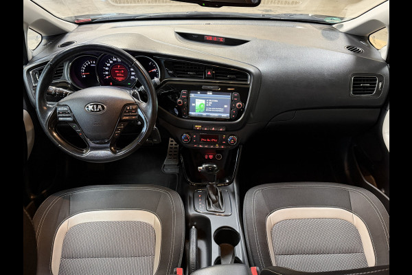 Kia cee'd Sportswagon 1.6 GDI AUT DynamicLine | Navi | Stoel & Stuur verwarming | Camera | PDC V+A | 16" | Keurig netjes onderhouden!