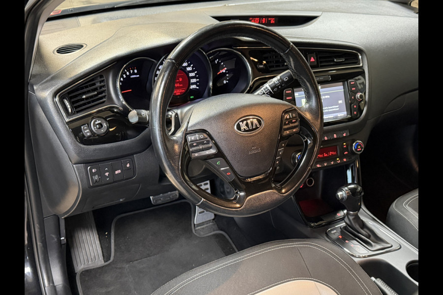 Kia cee'd Sportswagon 1.6 GDI AUT DynamicLine | Navi | Stoel & Stuur verwarming | Camera | PDC V+A | 16" | Keurig netjes onderhouden!