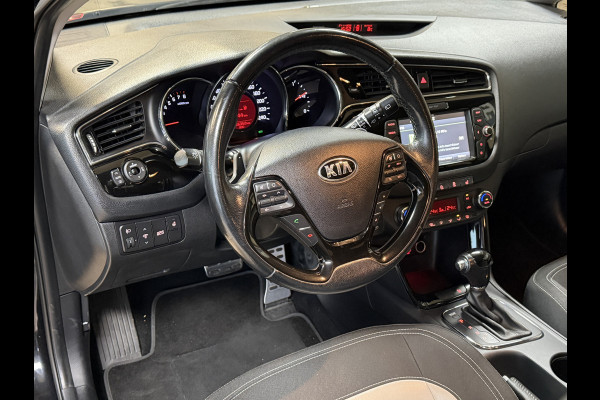Kia cee'd Sportswagon 1.6 GDI AUT DynamicLine | Navi | Stoel & Stuur verwarming | Camera | PDC V+A | 16" | Keurig netjes onderhouden!