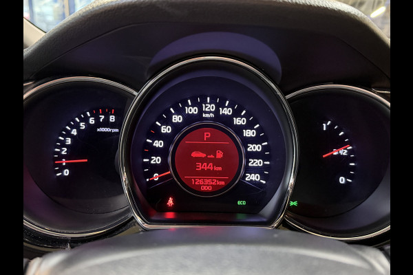 Kia cee'd Sportswagon 1.6 GDI AUT DynamicLine | Navi | Stoel & Stuur verwarming | Camera | PDC V+A | 16" | Keurig netjes onderhouden!