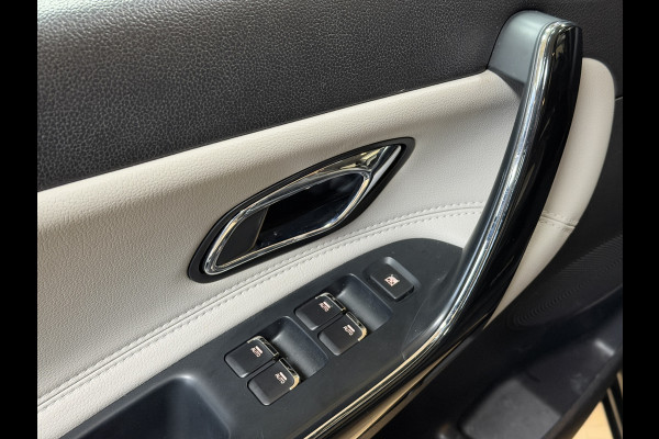 Kia cee'd Sportswagon 1.6 GDI AUT DynamicLine | Navi | Stoel & Stuur verwarming | Camera | PDC V+A | 16" | Keurig netjes onderhouden!