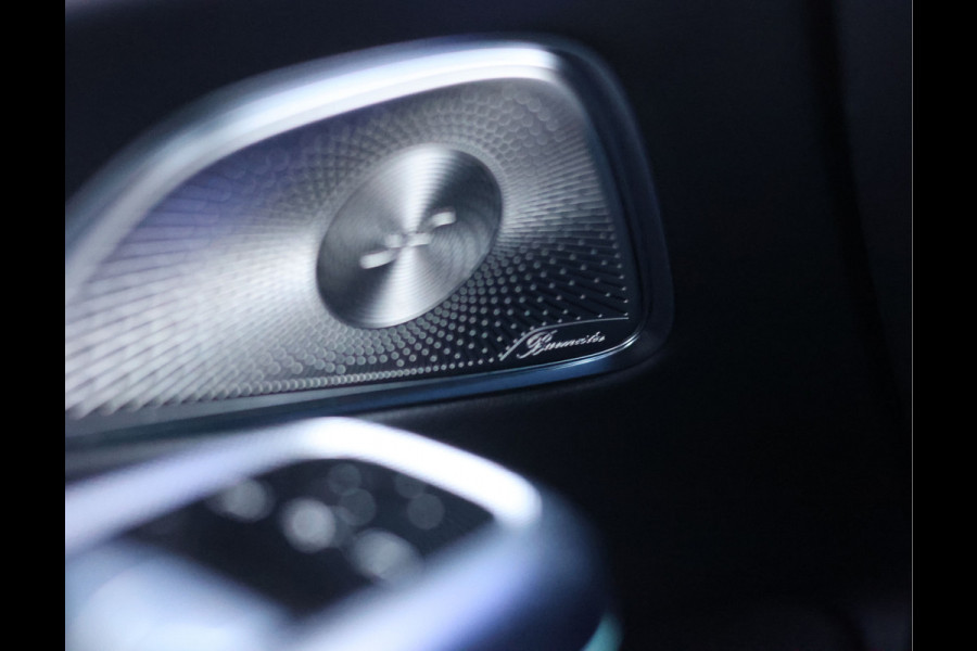 Mercedes-Benz E-Klasse Estate 300e | AMG - Manufaktur - HUD - Airmatic