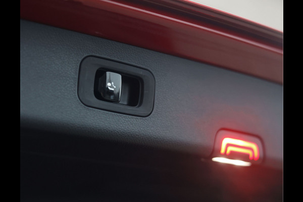 Mercedes-Benz E-Klasse Estate 300e | AMG - Manufaktur - HUD - Airmatic