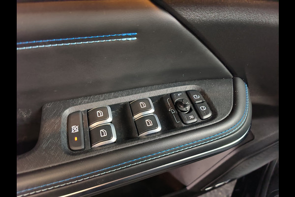 Lynk & Co 01 1.5 261PK Plug-in Hybrid * 360* camera Pano/dak Apple/Carplay Adaptive/Cruise Rijklaar + 12 maanden Bovag-garantie Henk Jongen Auto's in Helmond,  al 50 jaar service zoals 't hoort!