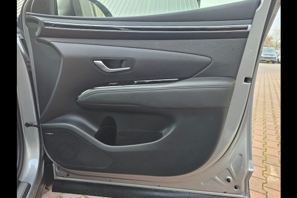 Hyundai Tucson 1.6 T-GDI PHEV Premium 4WD | Automaat | Trekhaak | Stoel & stuurverwarming | Keyless | Leder | Elek. verstelb. stoel | Achterklep elektrisch | Krell |