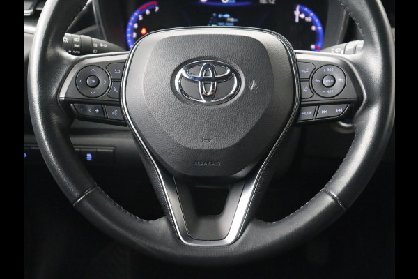 Toyota Corolla 1.8 Hybrid Business Plus | Stoelverwarming | Carplay | Adaptive cruise | Camera | Full LED | Climate control | Keyless | Digital Cockpit | Bluetooth