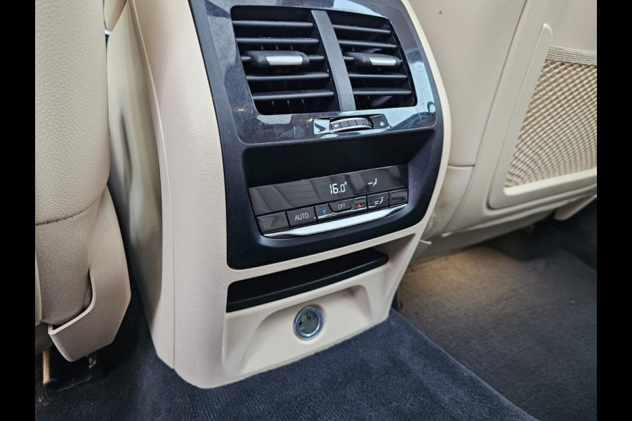 BMW X3 xDrive20i High Executive | Automaat | Pano | Leder | Elek. klep | Camera | LED | Stoelverwarming | Navi |
