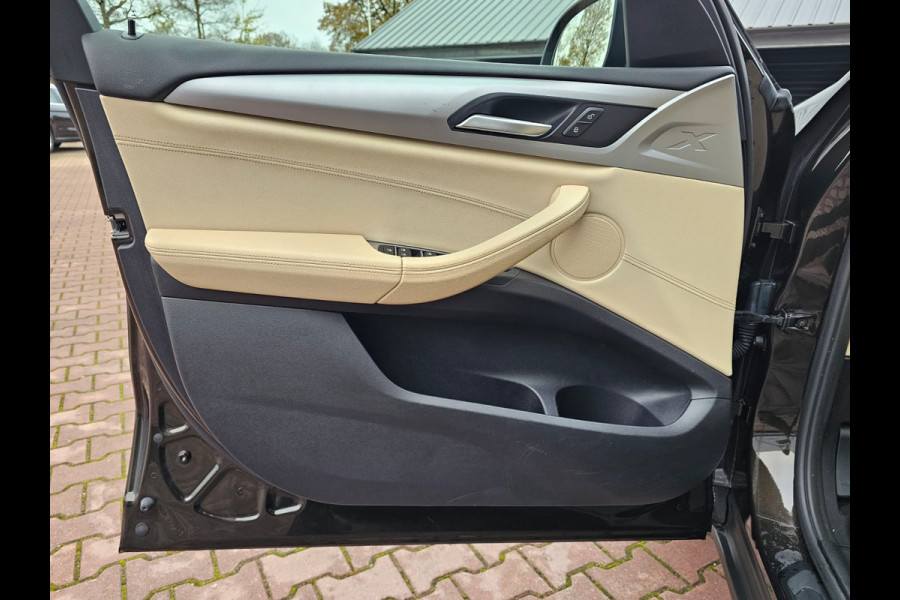 BMW X3 xDrive20i High Executive | Automaat | Pano | Leder | Elek. klep | Camera | LED | Stoelverwarming | Navi |