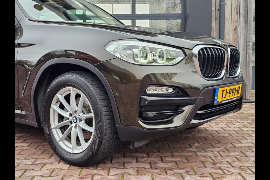 BMW X3 xDrive20i High Executive | Automaat | Pano | Leder | Elek. klep | Camera | LED | Stoelverwarming | Navi |