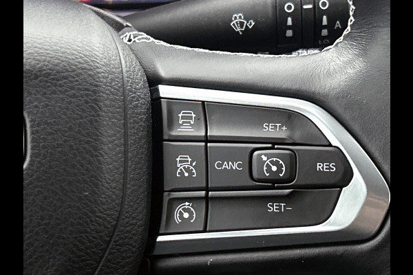 Jeep Compass 4xe 190PK Plug-in Hybrid Limited Edition / Leder / Pdc+Camera / Airco-ecc./ Stuur-Stoelverwarming / Winter-Pack / Apk 10-2027