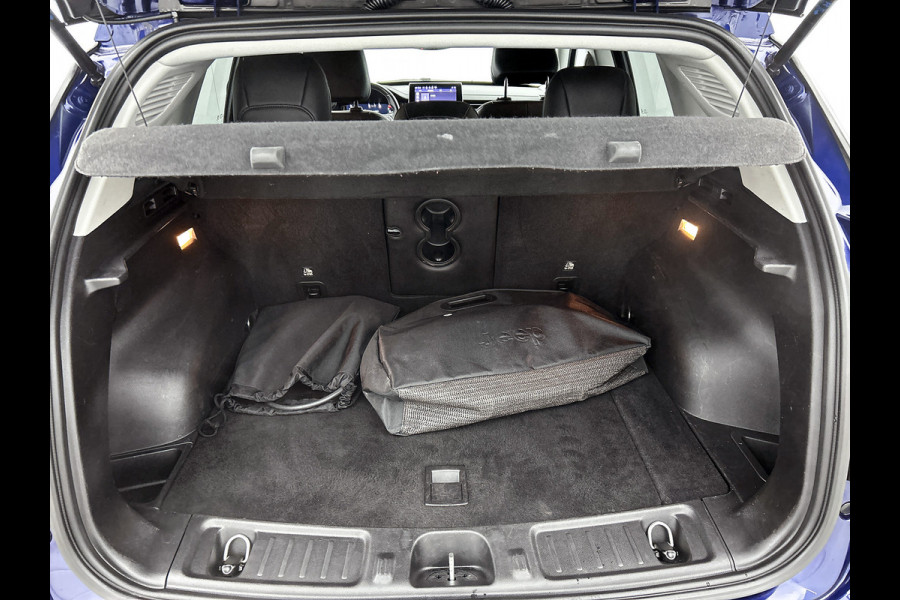 Jeep Compass 4xe 190PK Plug-in Hybrid Limited Edition / Leder / Pdc+Camera / Airco-ecc./ Stuur-Stoelverwarming / Winter-Pack / Apk 10-2027