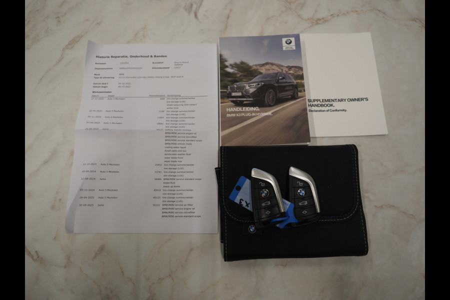 BMW X3 xDrive30e LCI High Executive | Leder | Sportstoelen | 360 | Virtual | Sfeerverlichting | DAB | Carplay