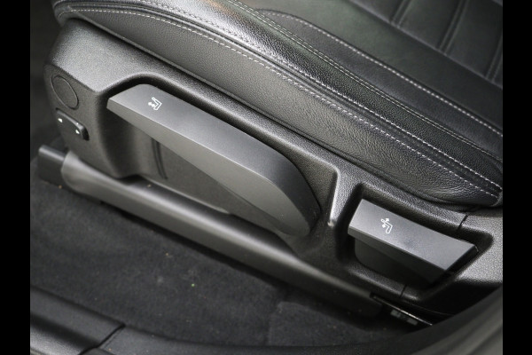 BMW X3 xDrive30e LCI High Executive | Leder | Sportstoelen | 360 | Virtual | Sfeerverlichting | DAB | Carplay