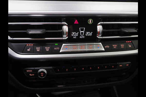 BMW X3 xDrive30e LCI High Executive | Leder | Sportstoelen | 360 | Virtual | Sfeerverlichting | DAB | Carplay