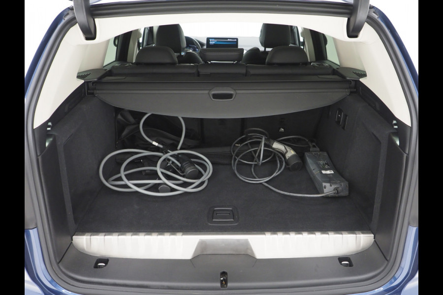 BMW X3 xDrive30e LCI High Executive | Leder | Sportstoelen | 360 | Virtual | Sfeerverlichting | DAB | Carplay