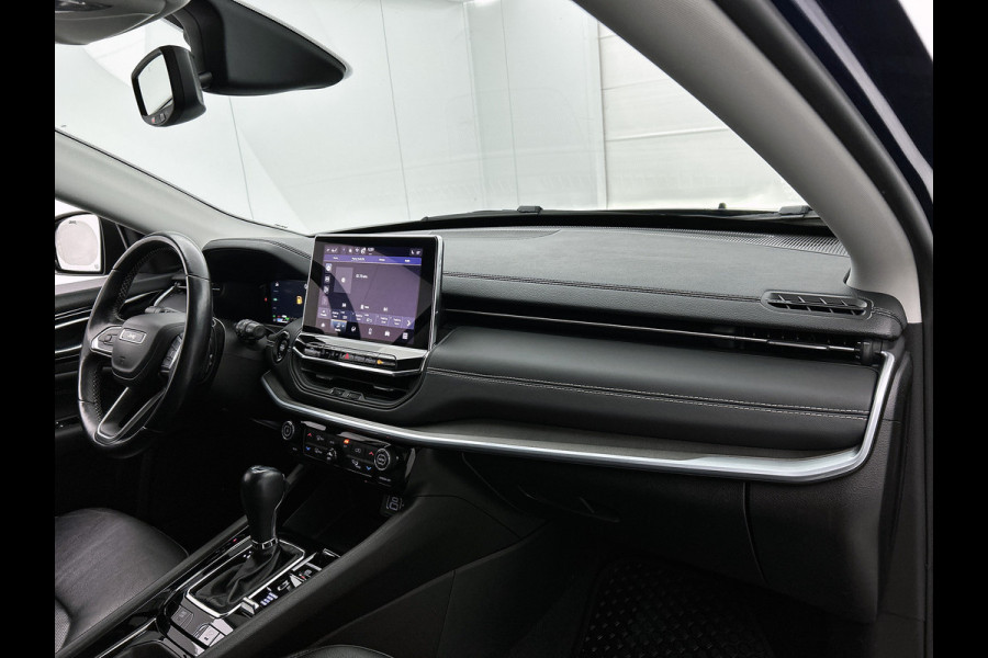 Jeep Compass 4xe 190PK Plug-in Hybrid Limited Edition / Leder / Pdc+Camera / Airco-ecc./ Stuur-Stoelverwarming / Winter-Pack / Apk 10-2027