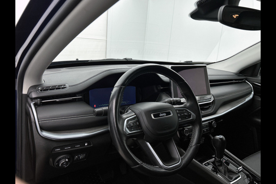 Jeep Compass 4xe 190PK Plug-in Hybrid Limited Edition / Leder / Pdc+Camera / Airco-ecc./ Stuur-Stoelverwarming / Winter-Pack / Apk 10-2027