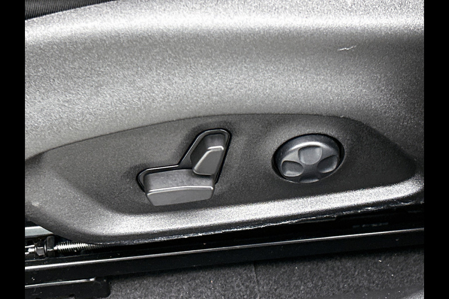 Jeep Compass 4xe 190PK Plug-in Hybrid Limited Edition / Leder / Pdc+Camera / Airco-ecc./ Stuur-Stoelverwarming / Winter-Pack / Apk 10-2027