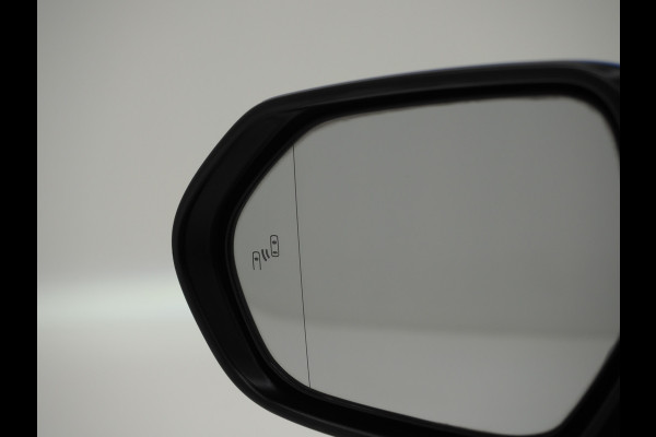 Toyota Prius 1.8 VVT-I Hybrid Lounge | Head Up | Camera | Keyless | JBL | Adaptive Cruise | BLIS | Carplay