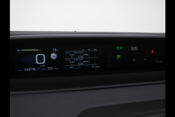 Toyota Prius 1.8 VVT-I Hybrid Lounge | Head Up | Camera | Keyless | JBL | Adaptive Cruise | BLIS | Carplay