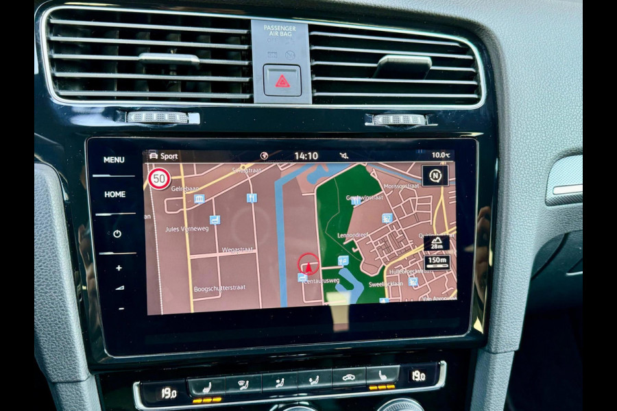 Volkswagen Golf 2.0 TSI GTI TCR 290+PK AKRAPOVIC/VIRTUAL/PANO/ALCANTARA+S.VERWARMING/LMV 19'/LINE/ACC/ECC/12 MND GARANTIE!