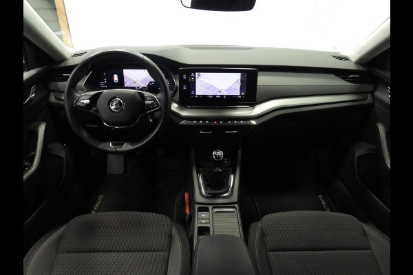 Škoda Octavia Combi 1.0 TSI Business Edition NAVI/VIRTUAL/LED/TREKH/18"LMV!