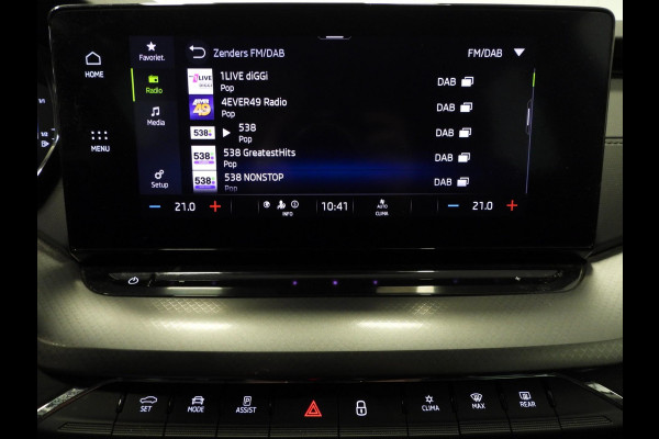 Škoda Octavia Combi 1.0 TSI Business Edition NAVI/VIRTUAL/LED/TREKH/18"LMV!